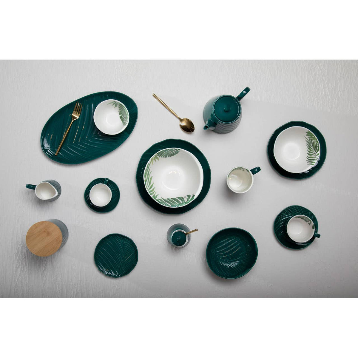 Bali Dark Green Serving Plate
