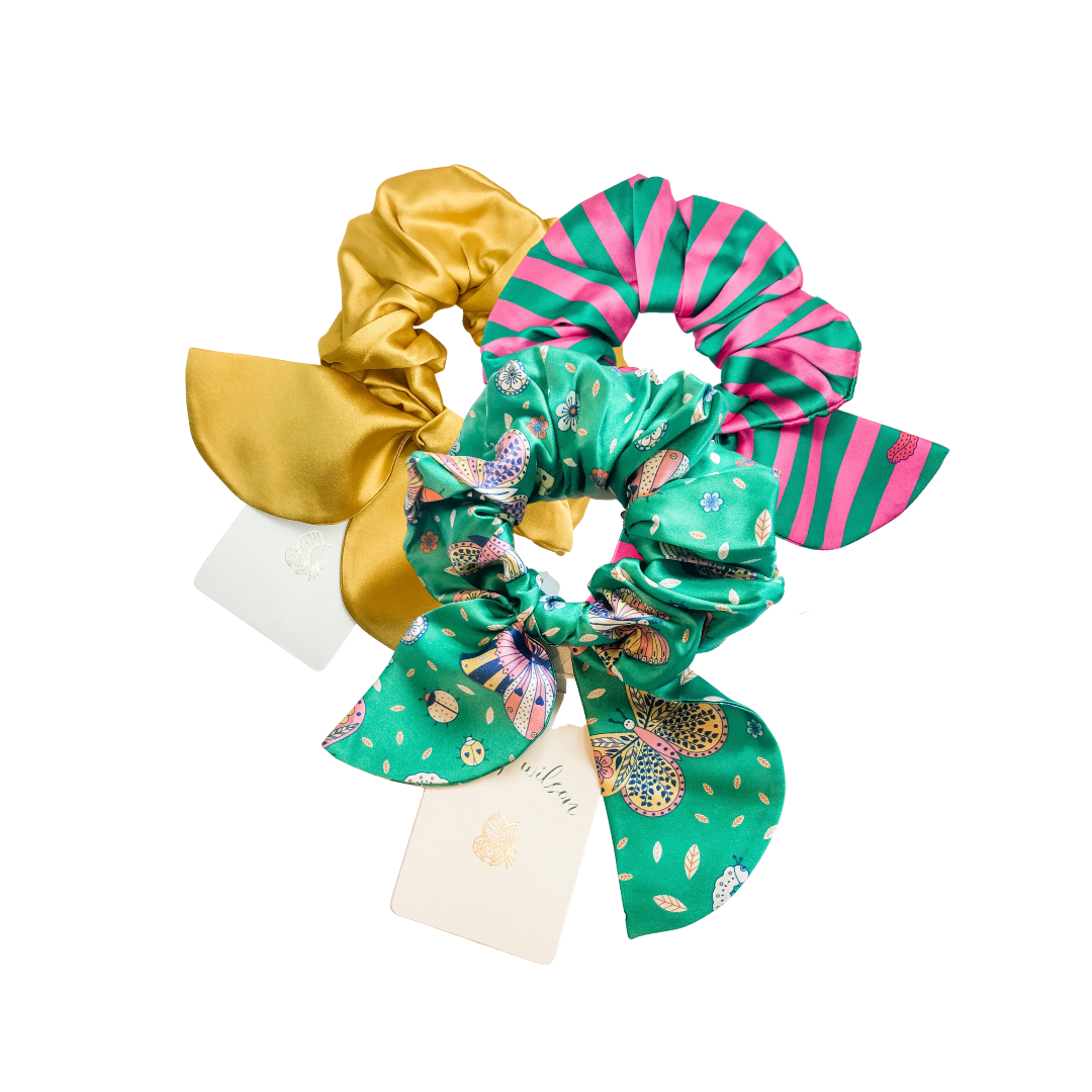 Bella Silk Scrunchie in Honeybee