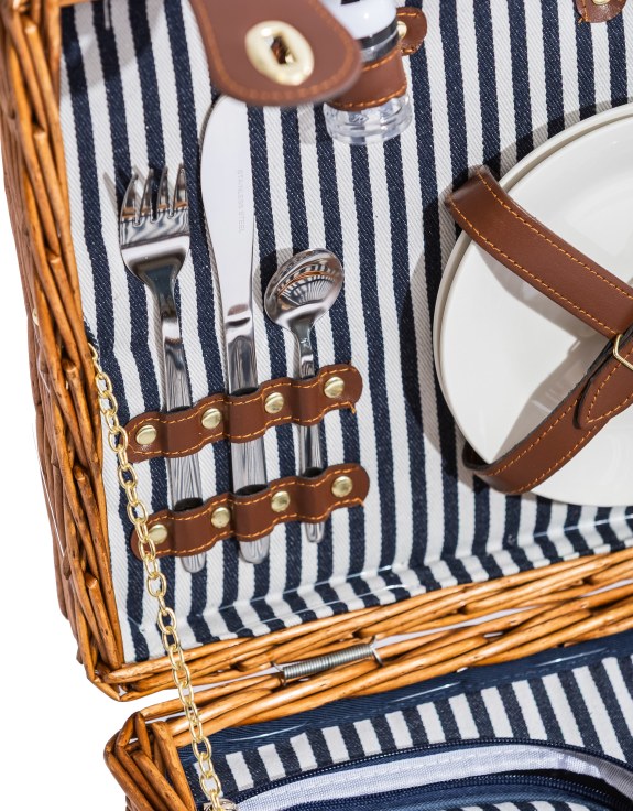 Luxury 2 Person Wicker Picnic Hamper with Leather Handles & Accessories